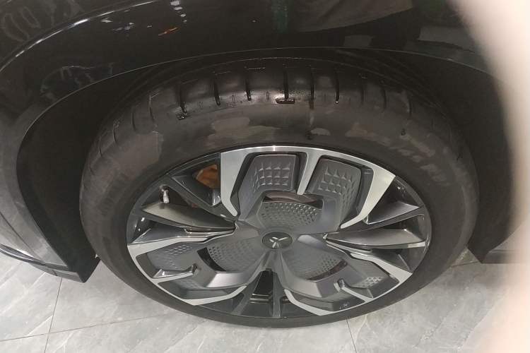 Used Hongqi Tiangong 08 2025 680 Ultra Four-Wheel-Drive Version