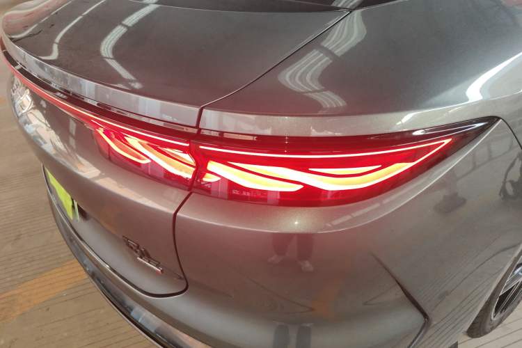 Used BYD Han L 2025 DM-p Four-Wheel-Drive LiDAR Flagship Model
