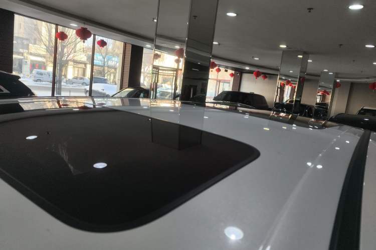 Used Honda Elysion 2019 2.0L Hybrid Luxury Edition
