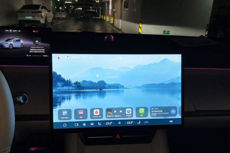 Used Hima Luxeed R7 2024 All-Electric 667 km Max Audio And AC Panel