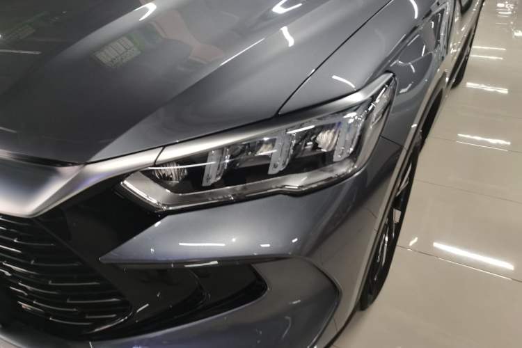 Used BYD Song Pro New Energy 2024 HONOR Edition DM-i 71KM Navigation Model Left Front Headlight
