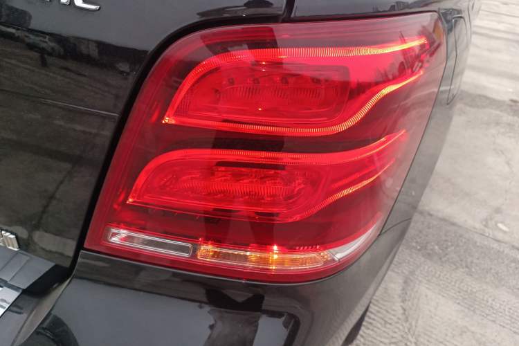 Used Mercedes-Benz GLK-Class 2015 GLK 300 4MATIC Luxury Ultimate Edition
