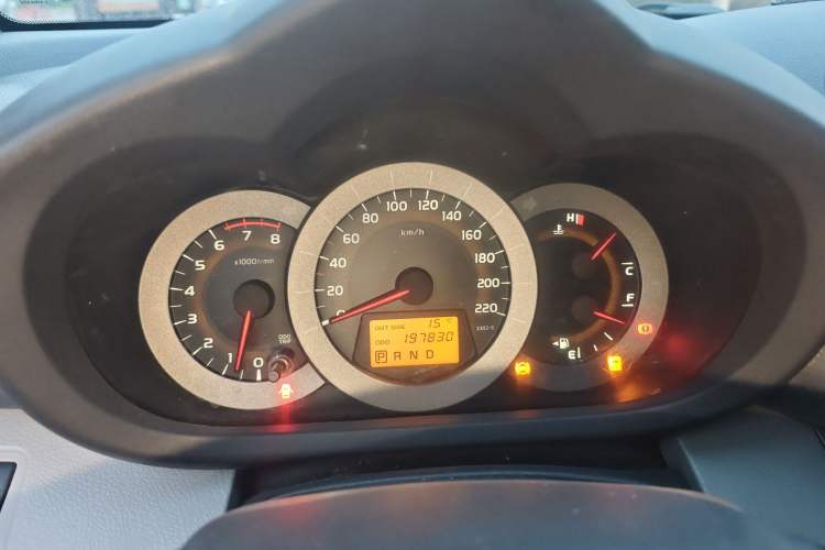 Used Toyota RAV4 2009 2.4L Automatic Luxury Edition
