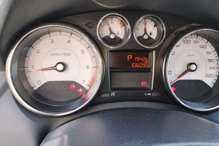 Used Peugeot 308 2013 1.6L Automatic YouShang Model Odometer Close Up