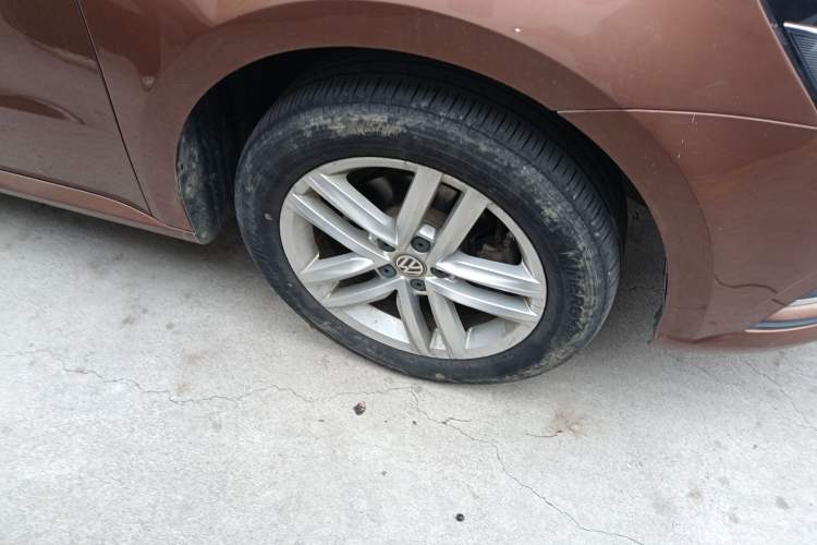 Used Volkswagen Gran Lavida 2017 1.6L Automatic Comfort Edition
