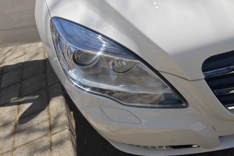 Used Mercedes-Benz R-Class 2017 R 320 4MATIC Business Edition Prestige Model
