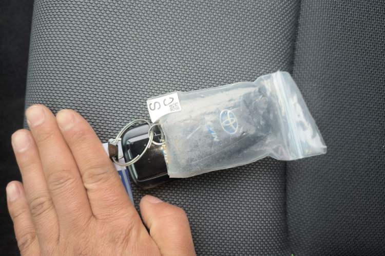 Used Toyota Levin 2022 Dual-Engine 1.8H E-CVT Luxury Edition Vehicle Key