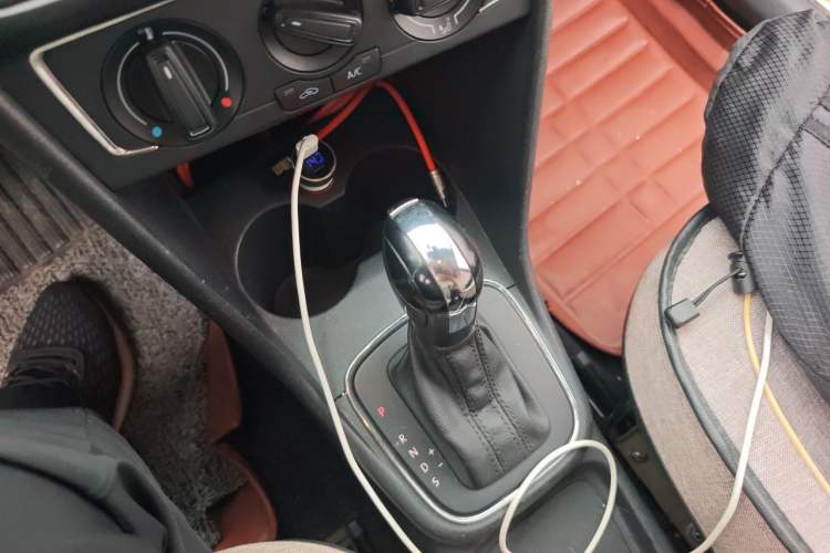 Used Volkswagen Polo 2014 1.4L Automatic Comfort Edition