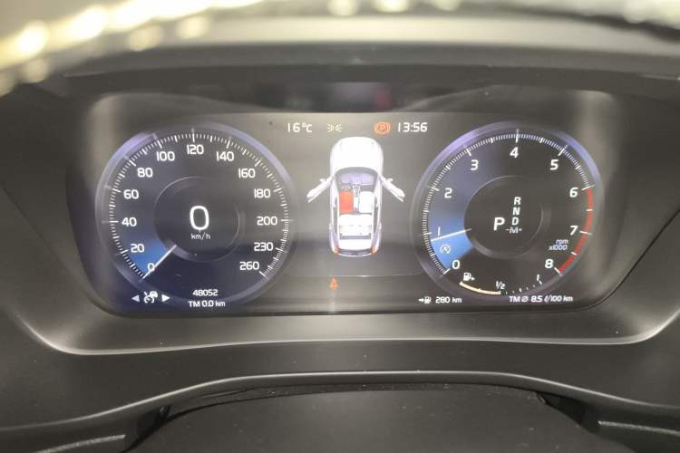 Used Volvo XC40 2021 T4 Four-Wheel Drive Smart & Sporty Edition
