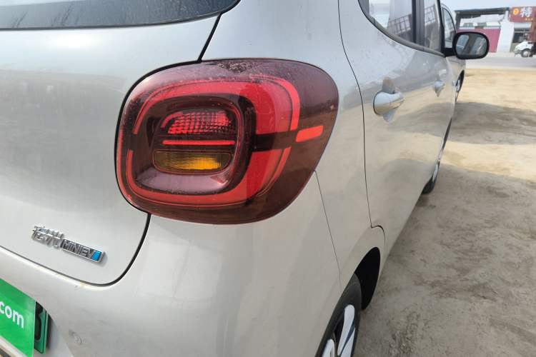 Used Wuling Hongguang MINIEV 2025 Four-Door Version Advanced Edition
