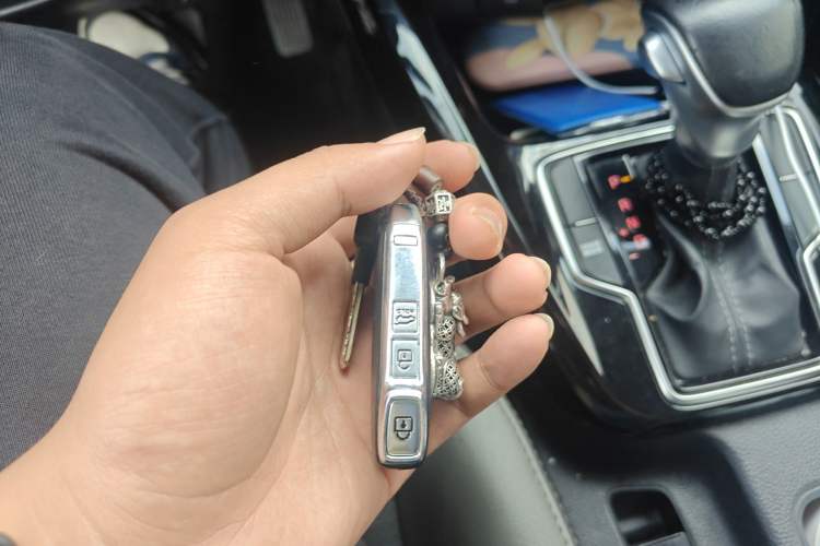 Used Kia Sportage R 2019 2.0L Automatic Smart Luxury Edition Vehicle Key