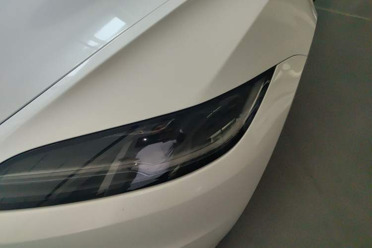 Used Tesla Model 3 2023 Long-Range All-Wheel-Drive Version Left Front Headlight