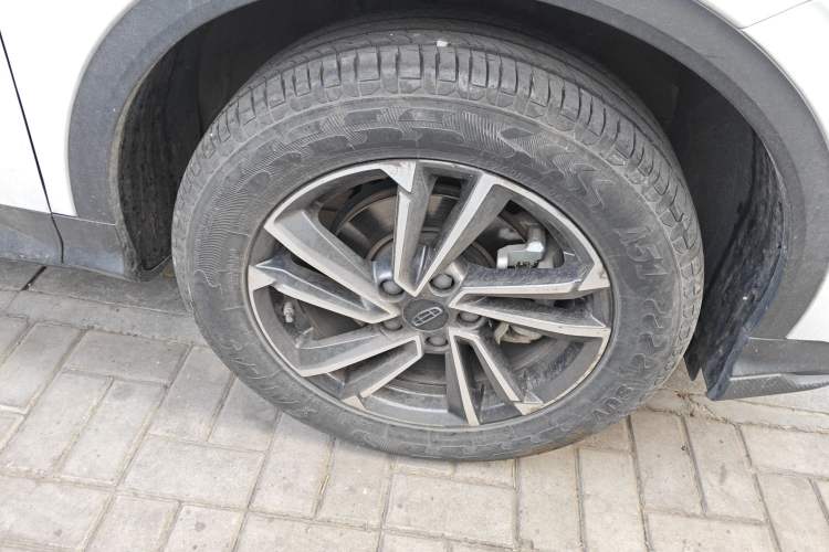 Used Geely Auto Coolray 2023 1.5T DCT Platinum Edition