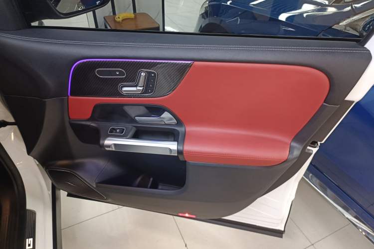 Used Mercedes-Benz GLB AMG 2022 AMG GLB 35 4MATIC