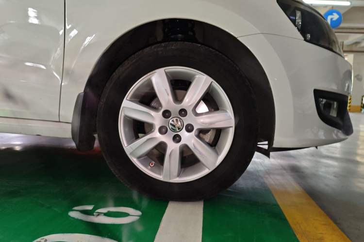 Used Volkswagen Polo 2013 1.6L Automatic Comfort Edition