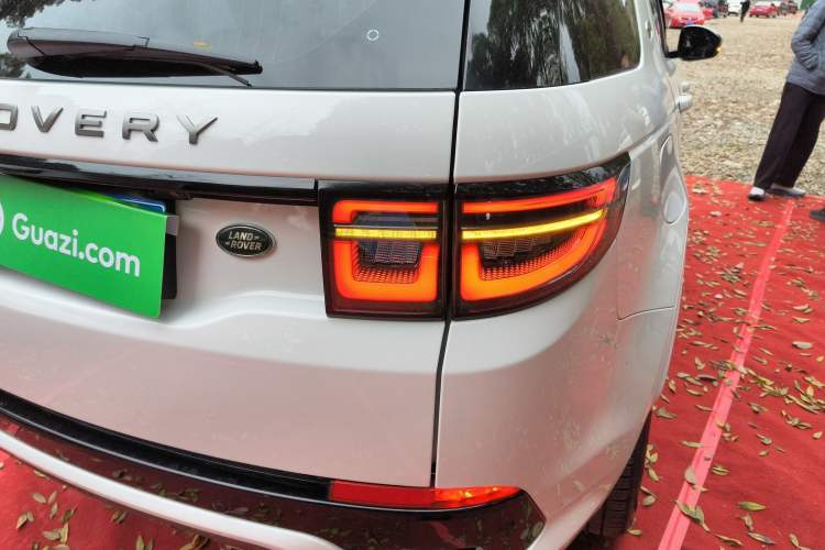 Used Land Rover Discovery Sport 2020 249 PS R-Dynamic Performance Edition