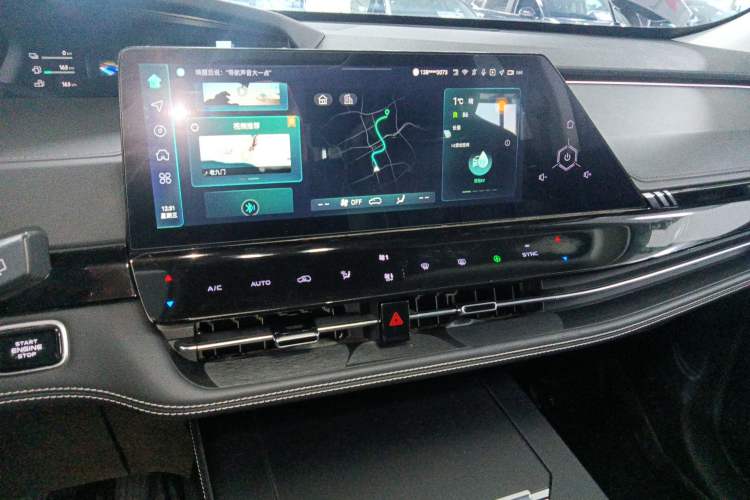 Used CHANGAN UNI-K iDD 2023 Smart Electric iDD 1.5T 135km Smart Leading Model