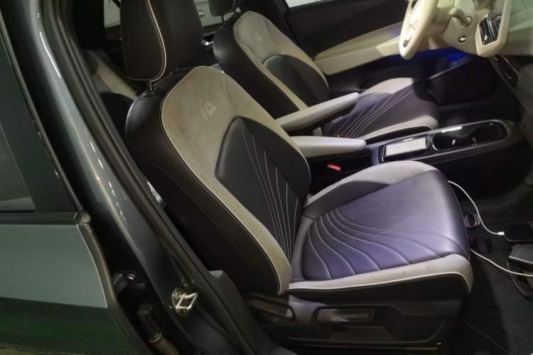 Used Volkswagen ID.3 2022 Pro Smart Edition Right Front Seat