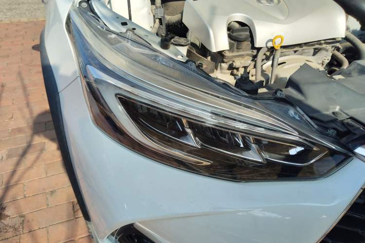 Used Toyota YARiS L Zhi Xuan 2020 X-Trail X 1.5L CVT Leading Edition Right Front Headlight