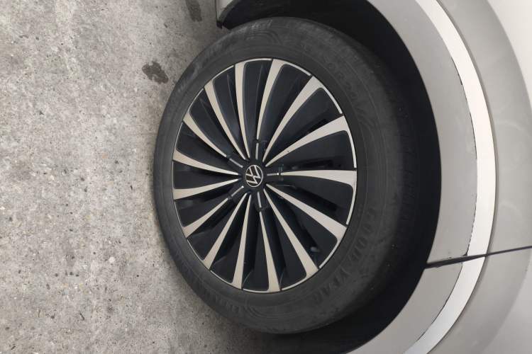 Used Volkswagen Viloran 2022 380TSI Prestige Edition