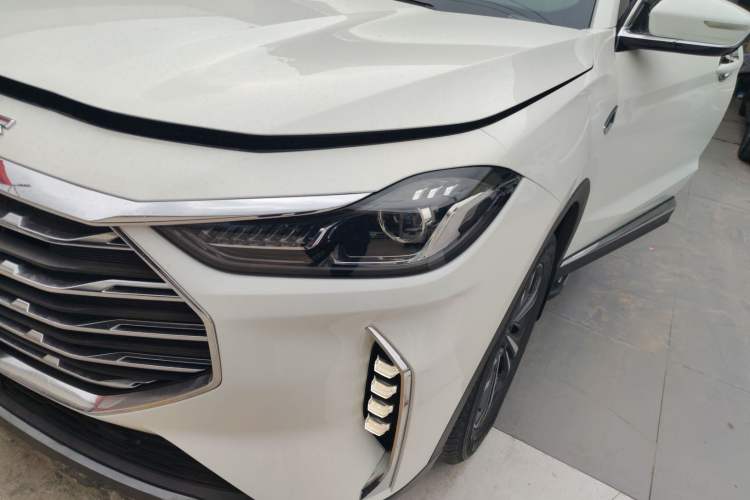 Used JETOUR X70 PLUS 2021 1.5T DCT Mountain 7-Seater
