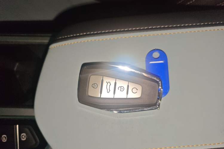 Used Geely Auto Emgrand L 2022 1.4T CVT Ultimate Model
