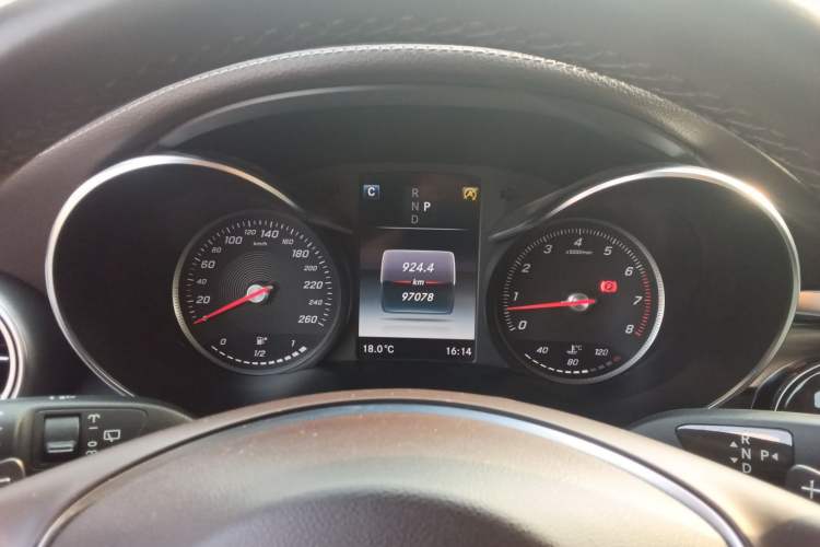 Used Mercedes-Benz GLC 2019 GLC 260 L 4MATIC Dynamic Model
