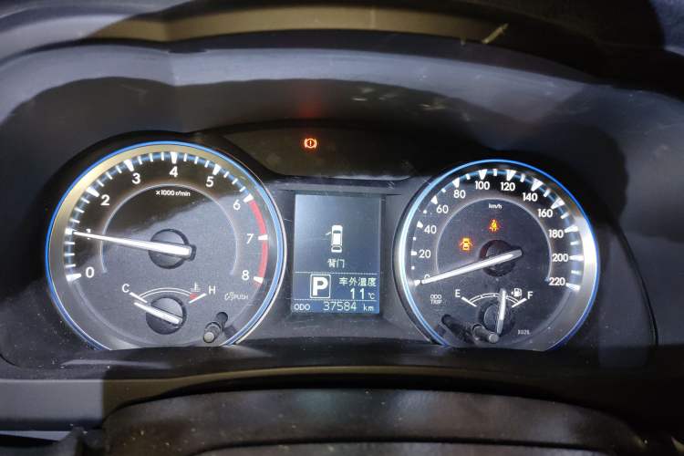 Used Toyota Highlander 2017 2.0T Four-Wheel Drive Luxury Edition 7 Seats