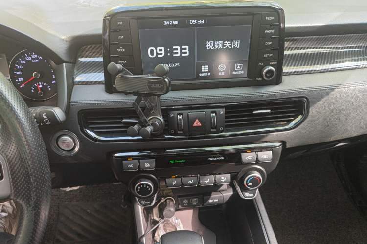 Used Kia KX7 2017 2.0T Automatic 4WD DLX 7-Seater