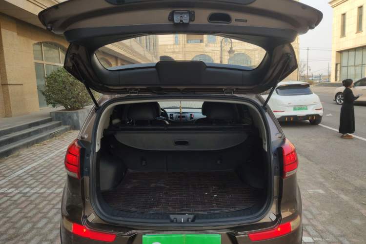 Used Kia Sportage R 2015 2.0L Automatic Two-Wheel Drive GLS
