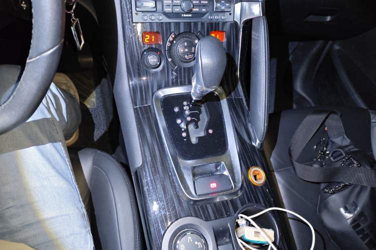 Used Peugeot 3008 2013 1.6THP Automatic Prestige Edition
