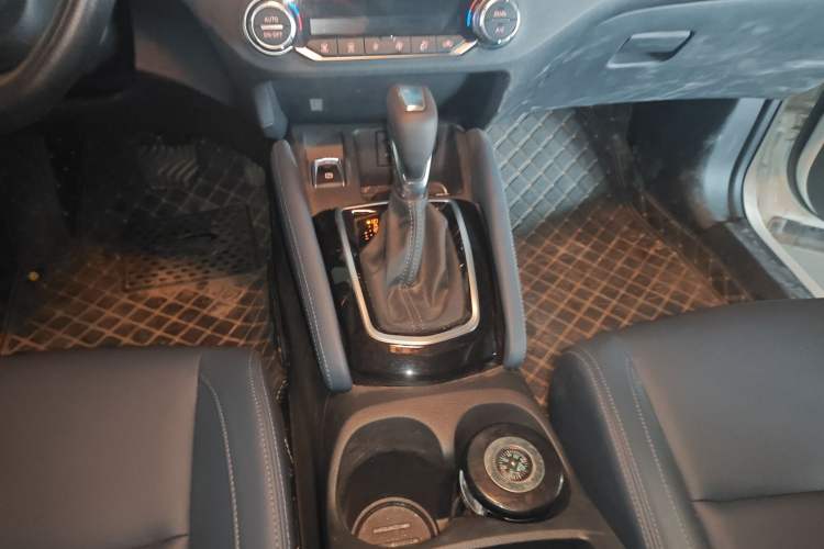 Used Nissan Qashqai 2025 Honor 2.0L CVT XV Genuine Edition
