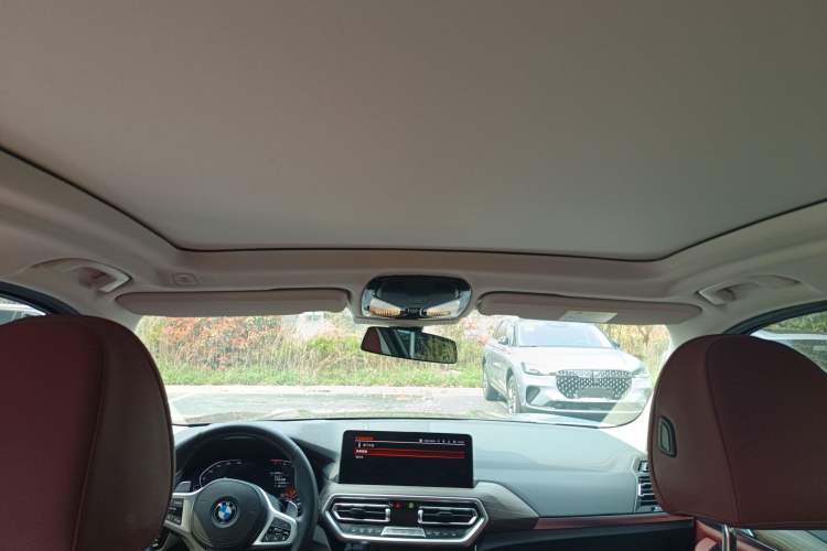 Used BMW X3 2022 Facelift xDrive30i Luxury Edition M Night Edition Package Headliner