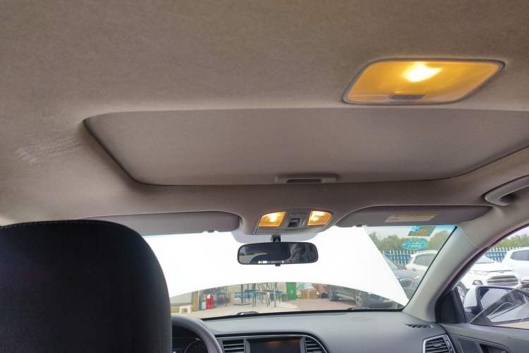 Used Hyundai Elantra (6th Generation / Lingdong) 2016 1.6L Automatic ZhiXuan – Elite Version