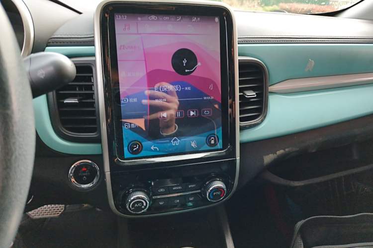 Used Chery QQ Little Ant 2021 150 000 Yuan Ant Fan Edition Ant Trend Version Lithium Iron Phosphate Audio And AC Panel