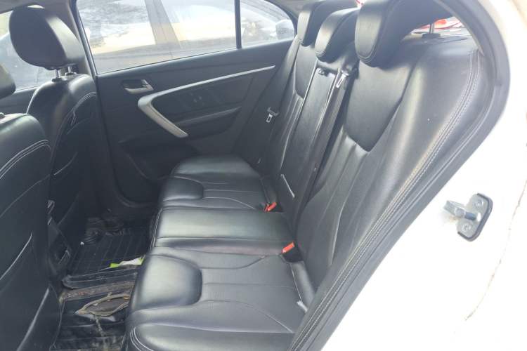 Used Geely Auto Emgrand 2016 Sedan 1.5L Manual Upward Edition