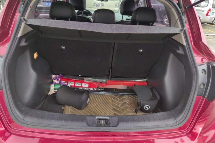 Used Nissan Tiida 2016 1.6L CVT Smart Drive Edition
