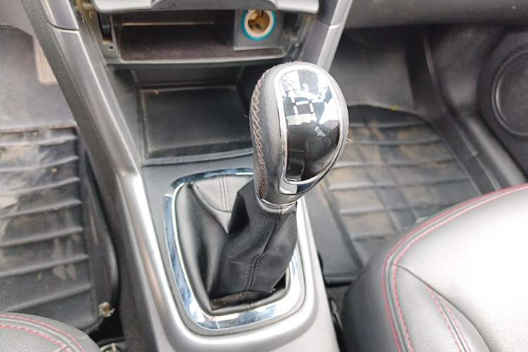 Used Chery Tiggo 3 2015 1.6L Manual Zhishang Commemorative Edition