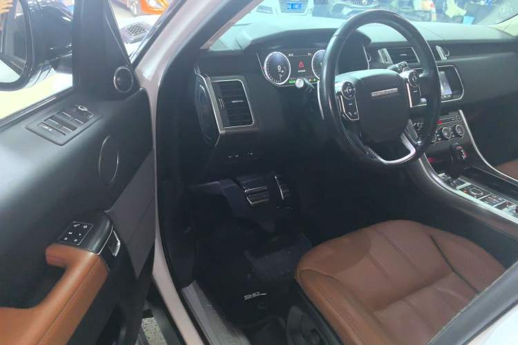 Used Land Rover Range Rover Sport 2017 3.0 SC V6 HSE DYNAMIC
