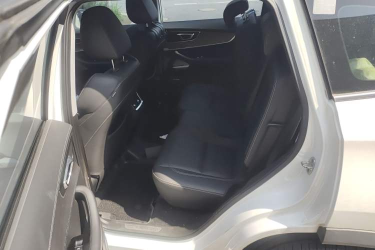 Used Chery Tiggo 8 2019 1.6 TGDI Automatic Luxury Model Left Rear Seat