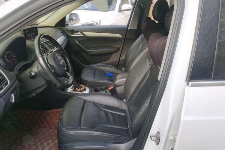 Used Audi Q3 2016 30 TFSI Fashion Model
