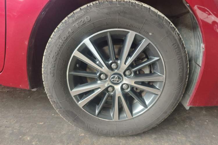 Used Toyota Levin 2017 Revised Version 185T CVT Elite Edition China VI Standard
