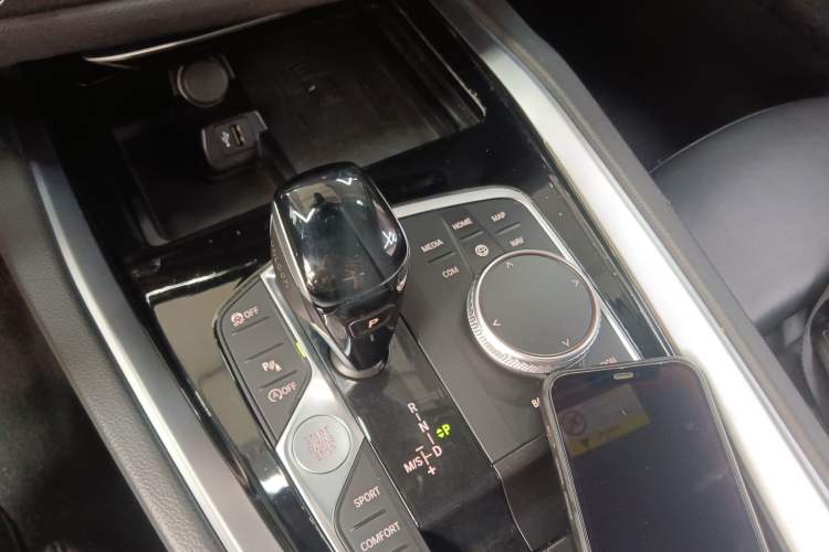 Used BMW Z4 2019 sDrive 25i M Sport Package Gear Lever