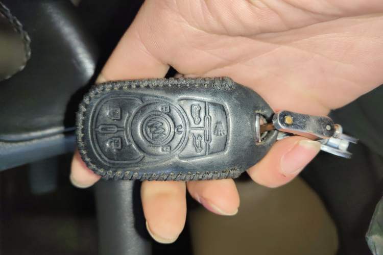 Used Buick GL8 2017 ES 28T Flagship Model China V Standard