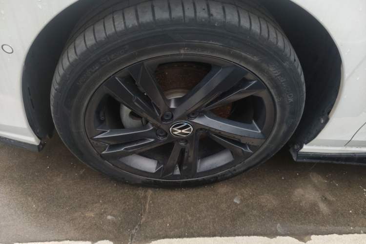 Used Volkswagen Golf 2023 280TSI DSG R-Line Lite Exterior 4