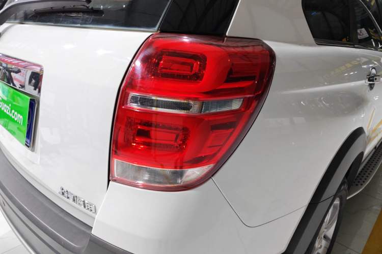 Used Chevrolet Captiva 2017 2.4L Two-Wheel Drive Luxury Edition 7 Seats
