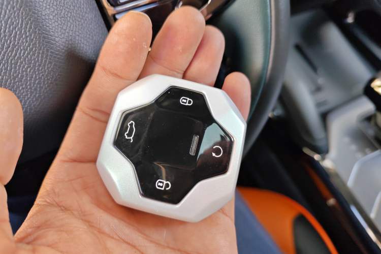 Used JETOUR Traveler 2024 2.0T All-Wheel-Drive CrossPRO Entertainment Edition