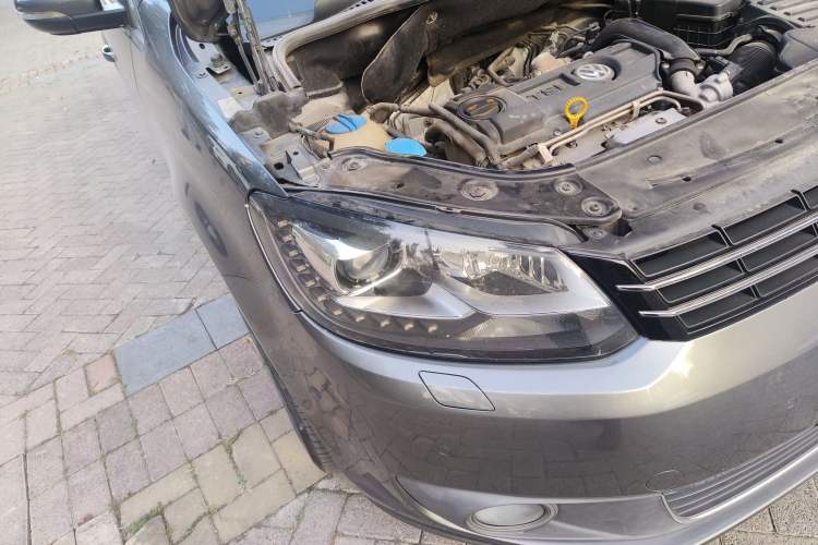 Used Volkswagen Touran 2013 1.4T DSG Crystal Edition 5-Seater