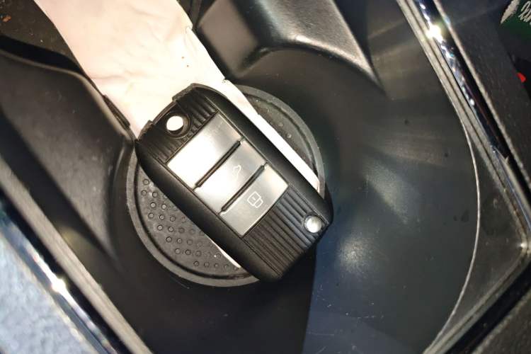 Used Roewe i6 New Energy 2017 45T Hybrid Connect & Smart Enjoyment Edition Vehicle Key