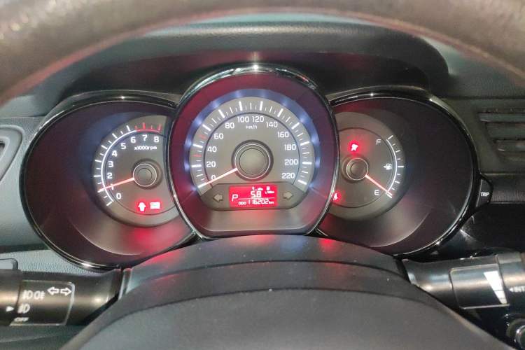 Used Kia K2 2012 Sedan 1.4L Automatic GLS Commemorative Edition
